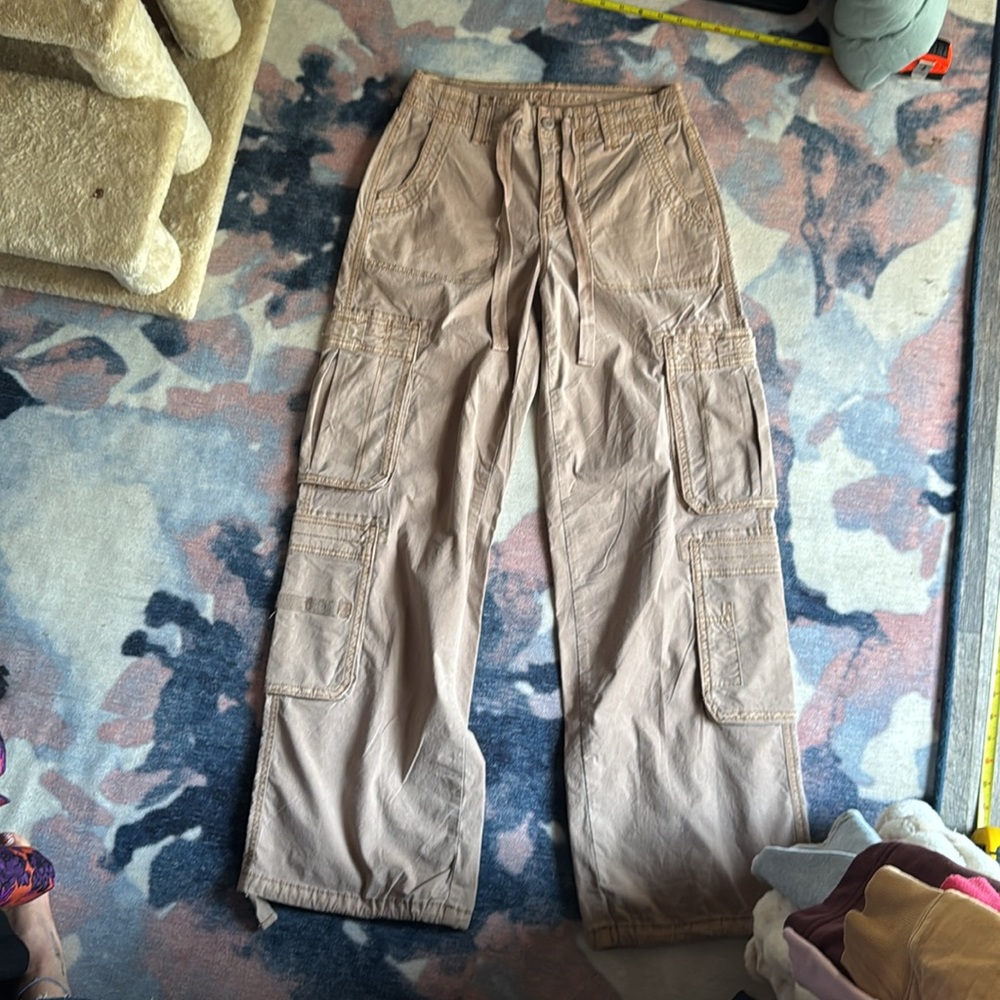 NWT American Eagle Convertible Jogger Cargo Pants - Picture 2 of 16